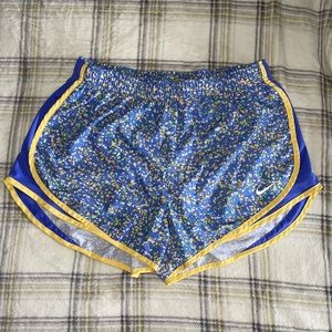 Women's Nike Blue/Sapphire Dry Tempo Icon Clash Shorts Size Large